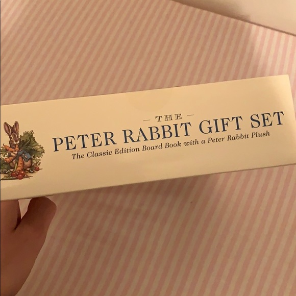 Peter Rabbit Gift Set - Picture 2 of 2